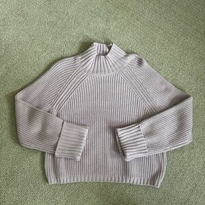 Women’s Abercrombie Sweater